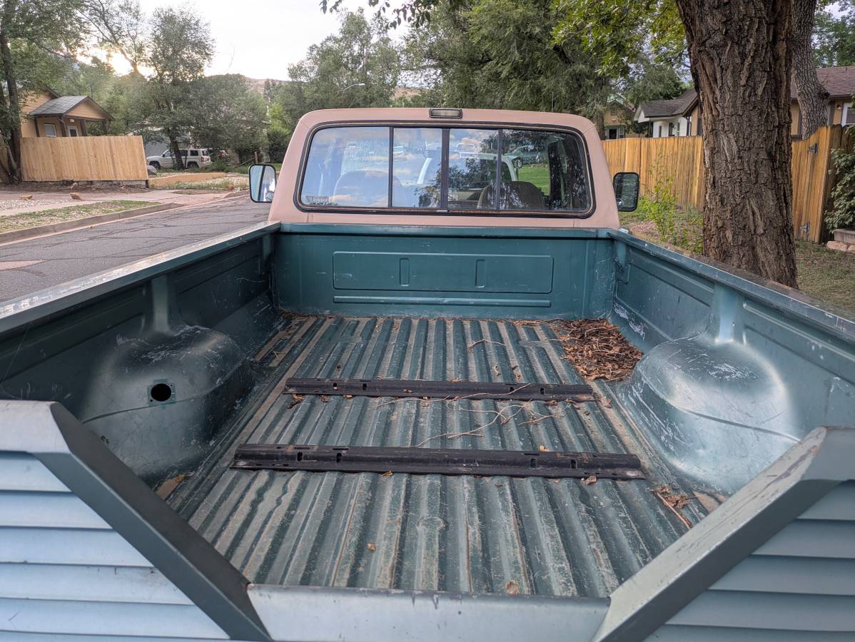 Ford-f250-super-duty-lariat-4x4-diesel-1989-3