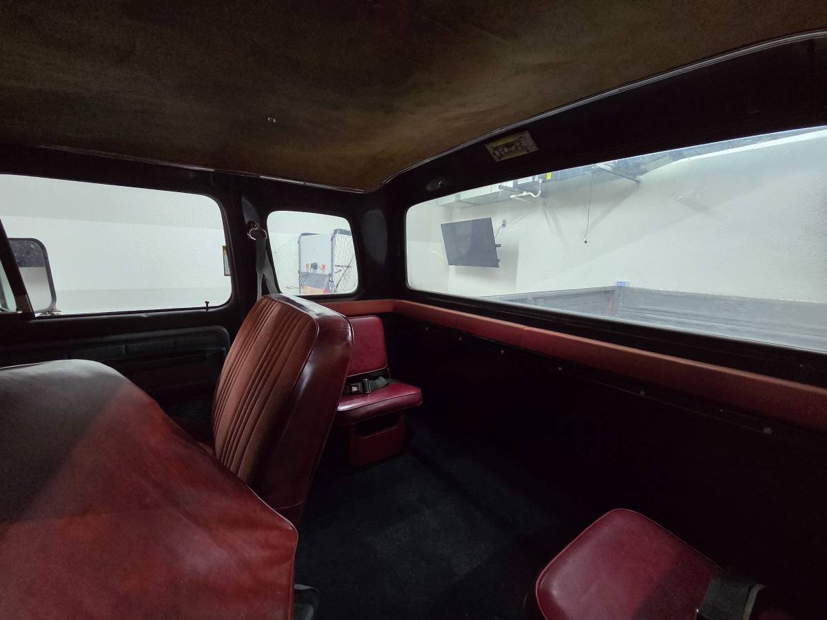 Ford-f250-supercab-4x4-1978-black-14