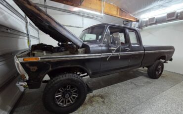 Ford-f250-supercab-4x4-1978-black-9