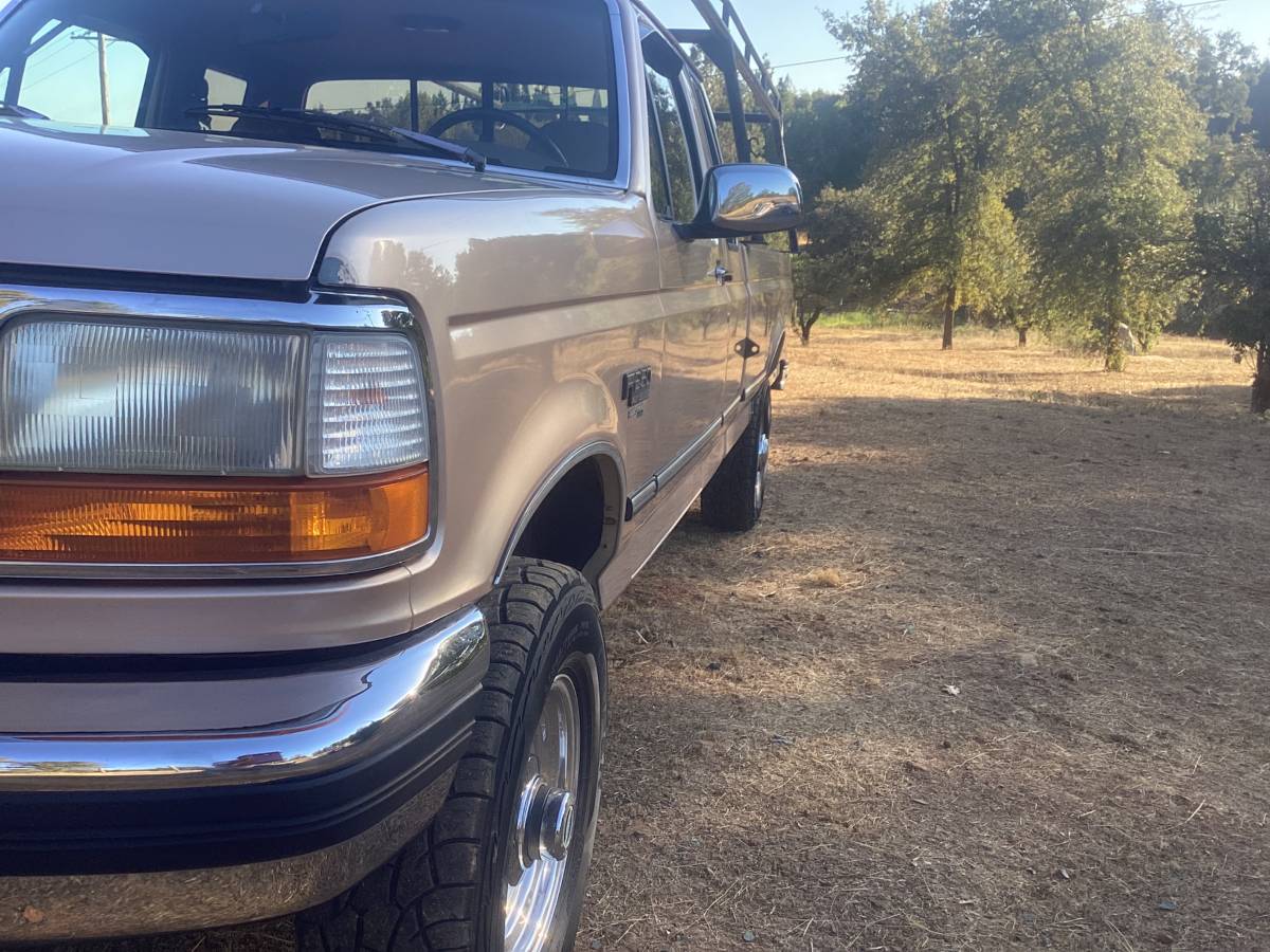 Ford-f250-xlt-4x4-diesel-1996-4