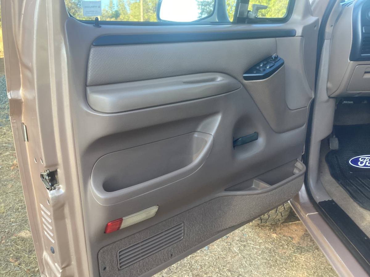 Ford-f250-xlt-4x4-diesel-1996-7