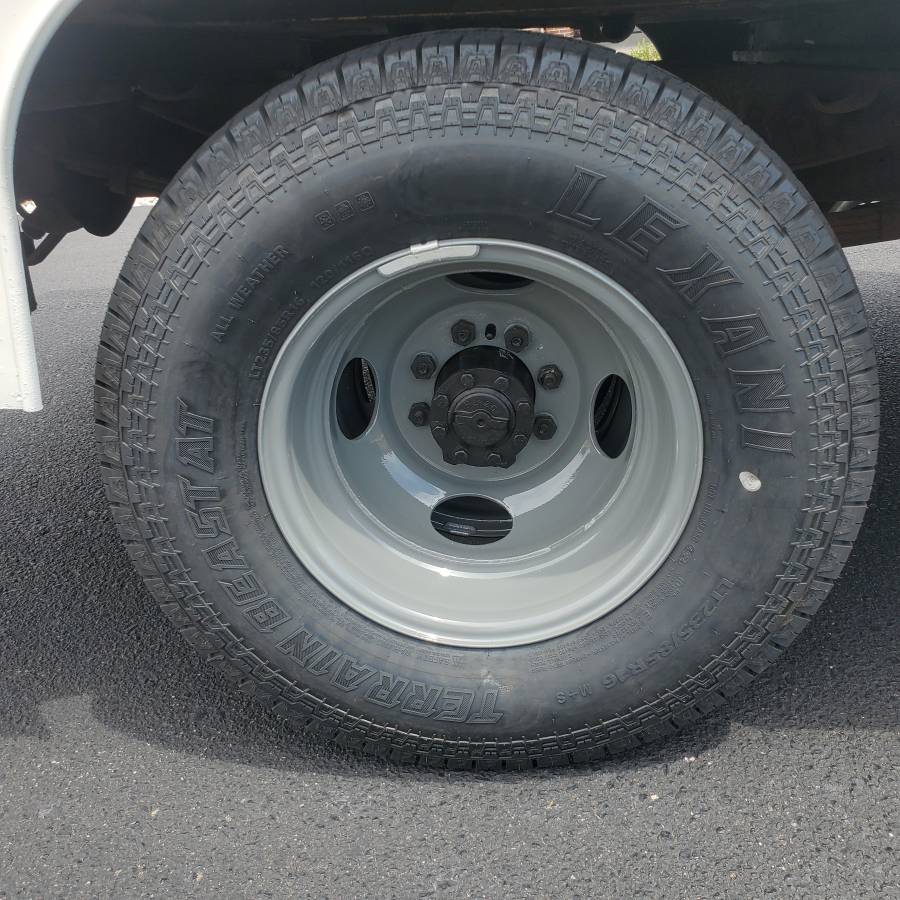 Ford-f350-1974-white-19