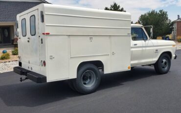 Ford-f350-1974-white-4