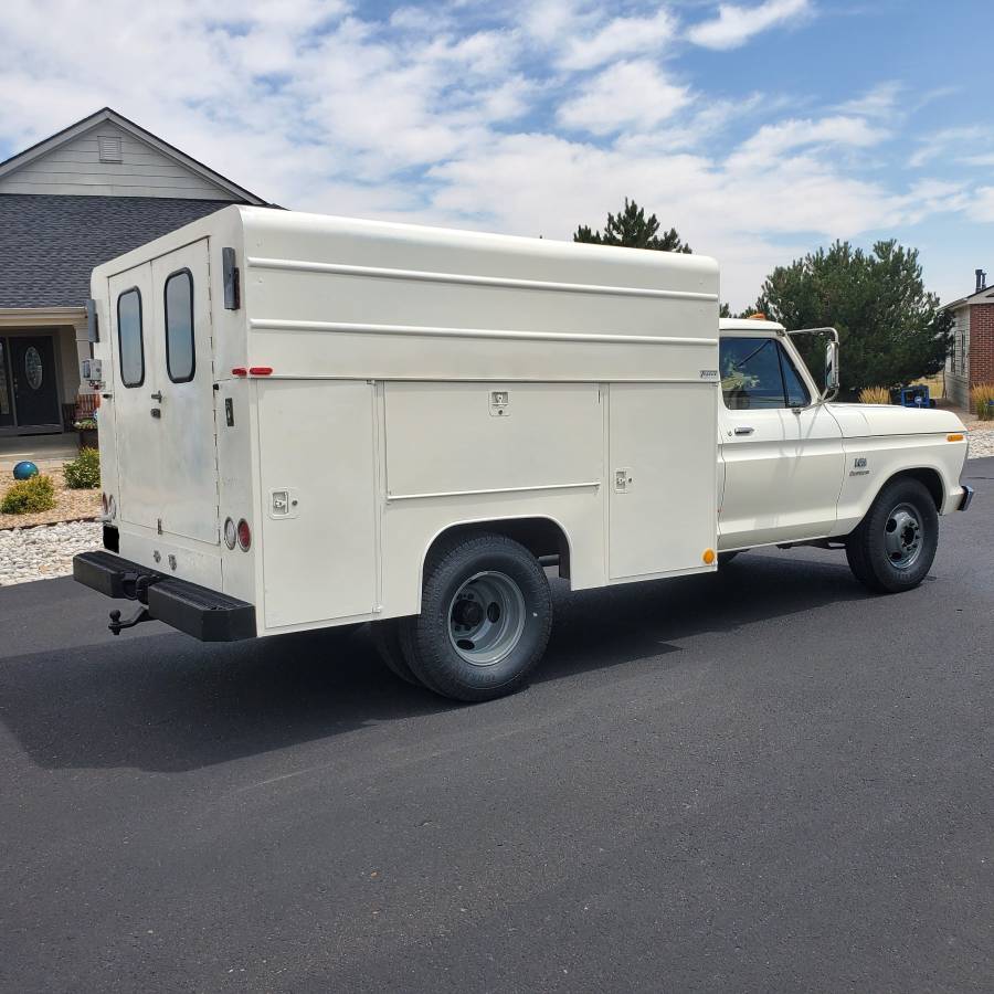 Ford-f350-1974-white-4