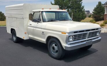 Ford-f350-1974-white-7