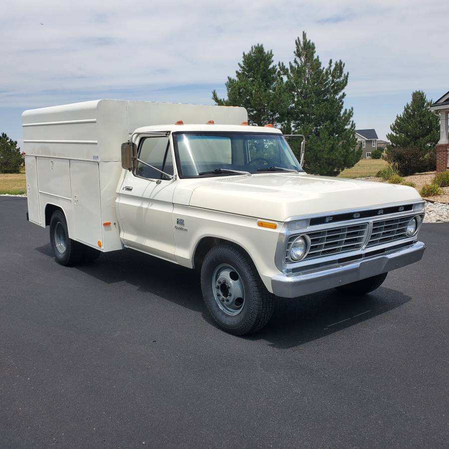 Ford-f350-1974-white-7