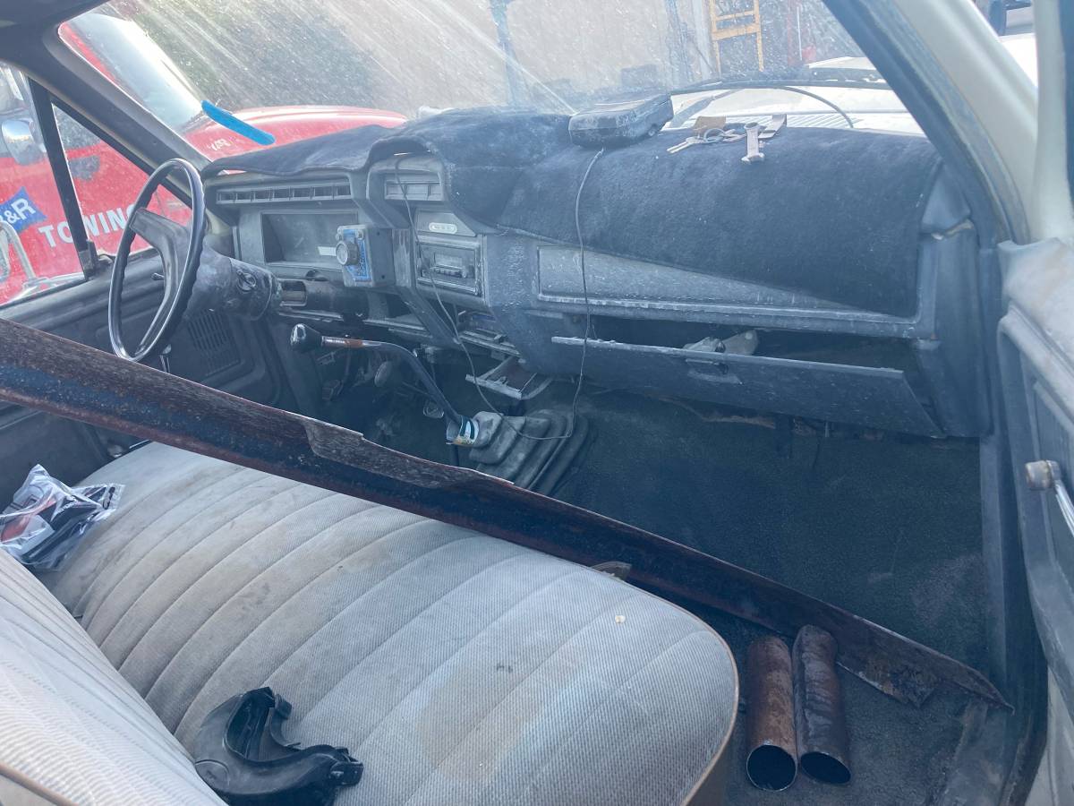 Ford-f350-1985-1
