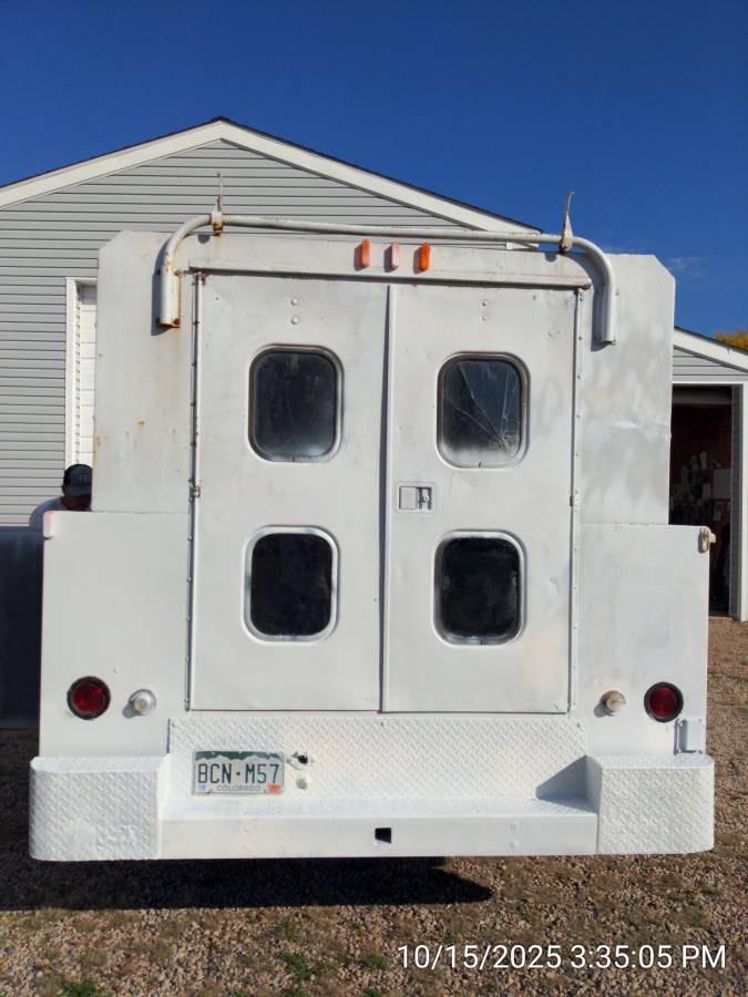 Ford-f350-1996-white-2