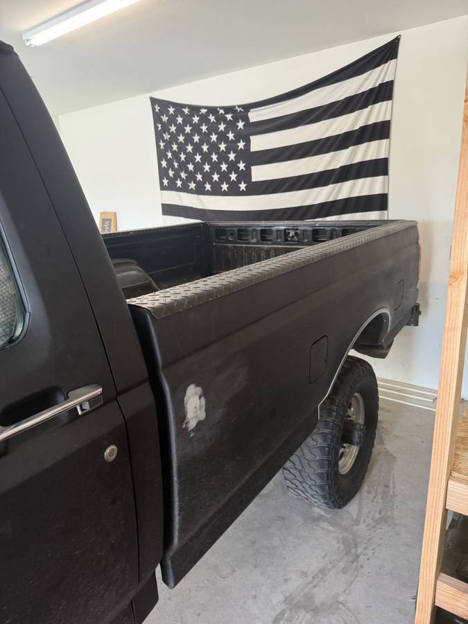 Ford-f350-4x4-1991-black-1