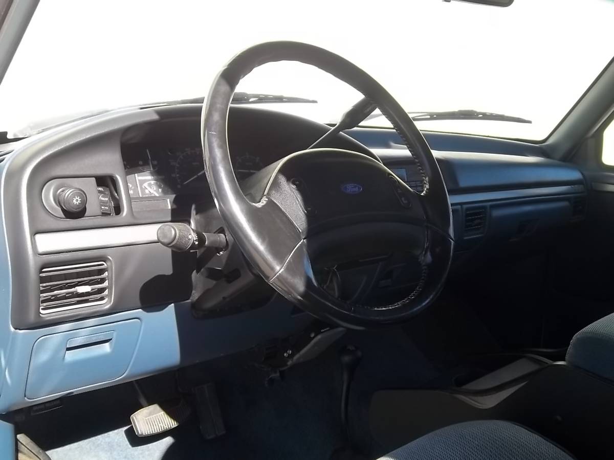 Ford-f350-crew-cab-4x4-1994-white-8