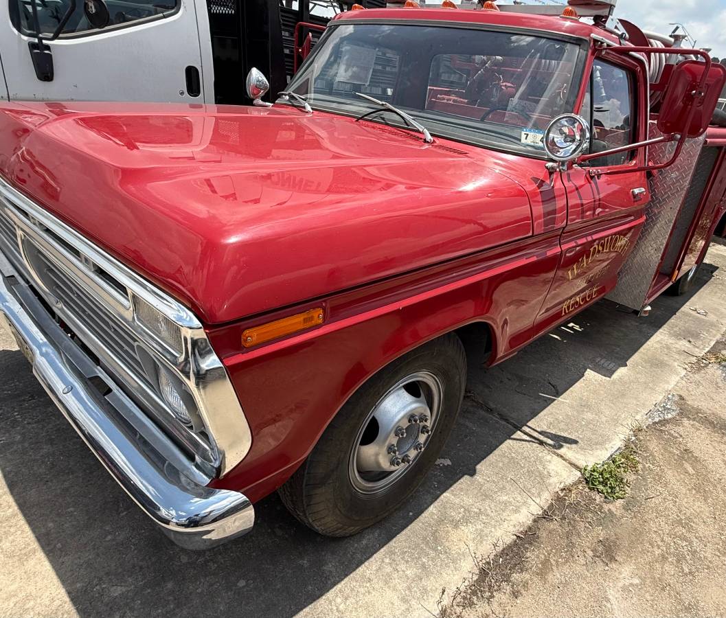 Ford-f350-diesel-1974-red-25