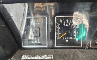 Ford-f350-diesel-1988-white-2
