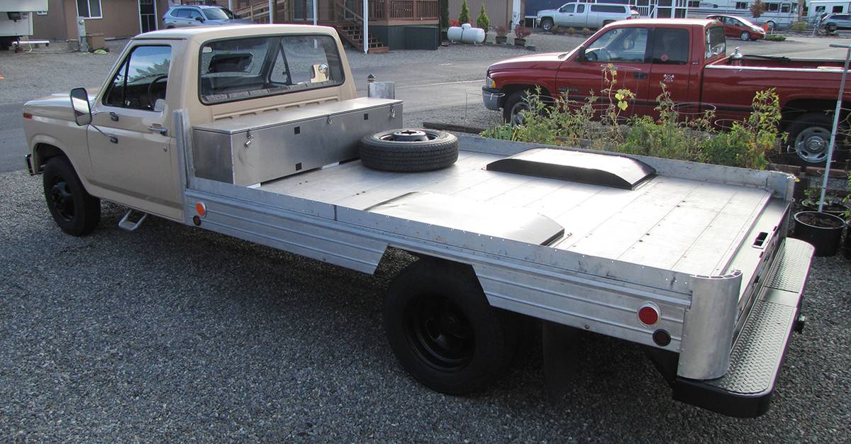 Ford-f350-dually-1981-brown-12