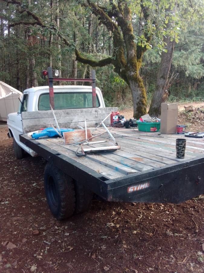 Ford-f350-super-duty-1967-white-2