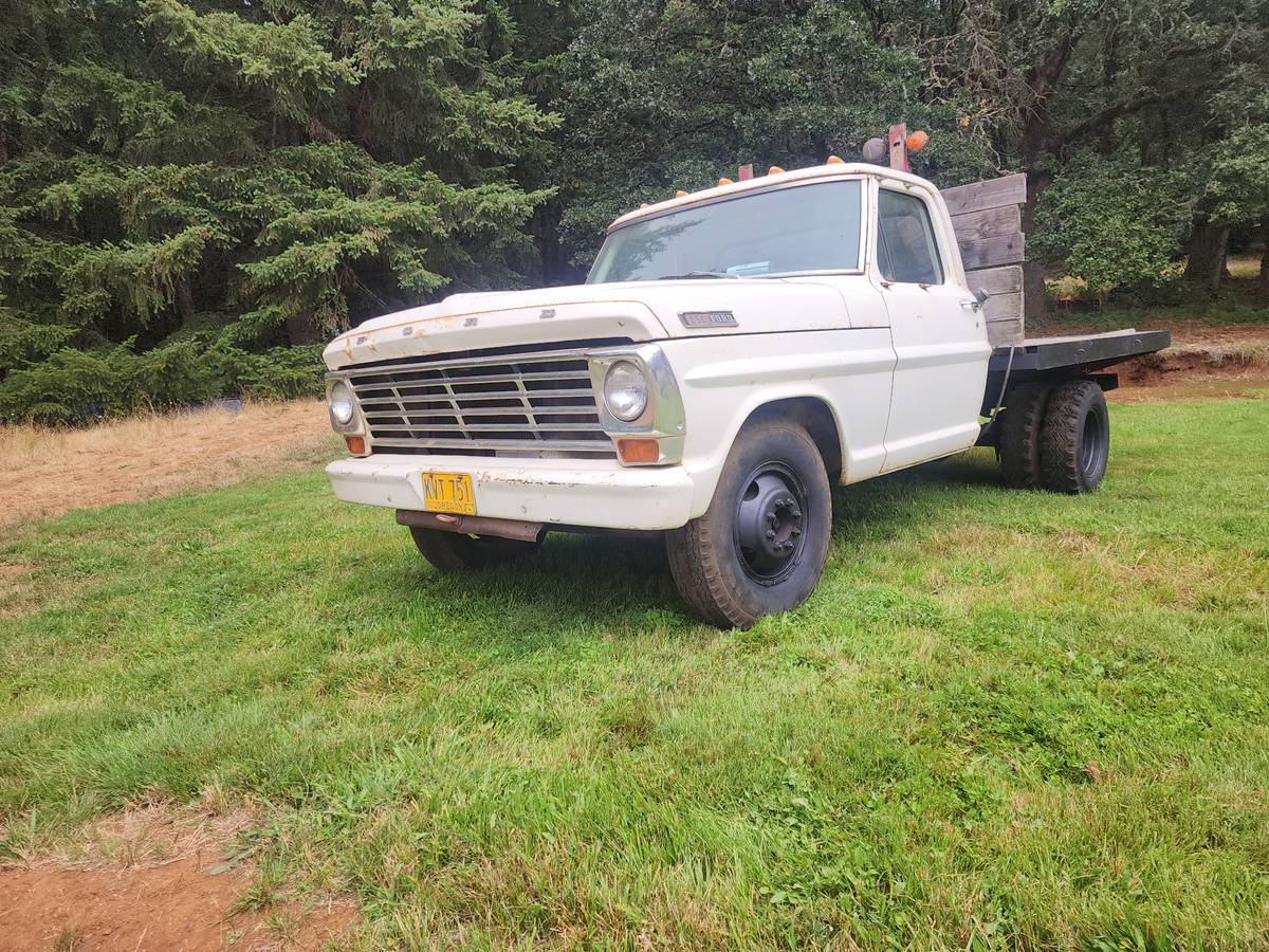 Ford-f350-super-duty-1967-white