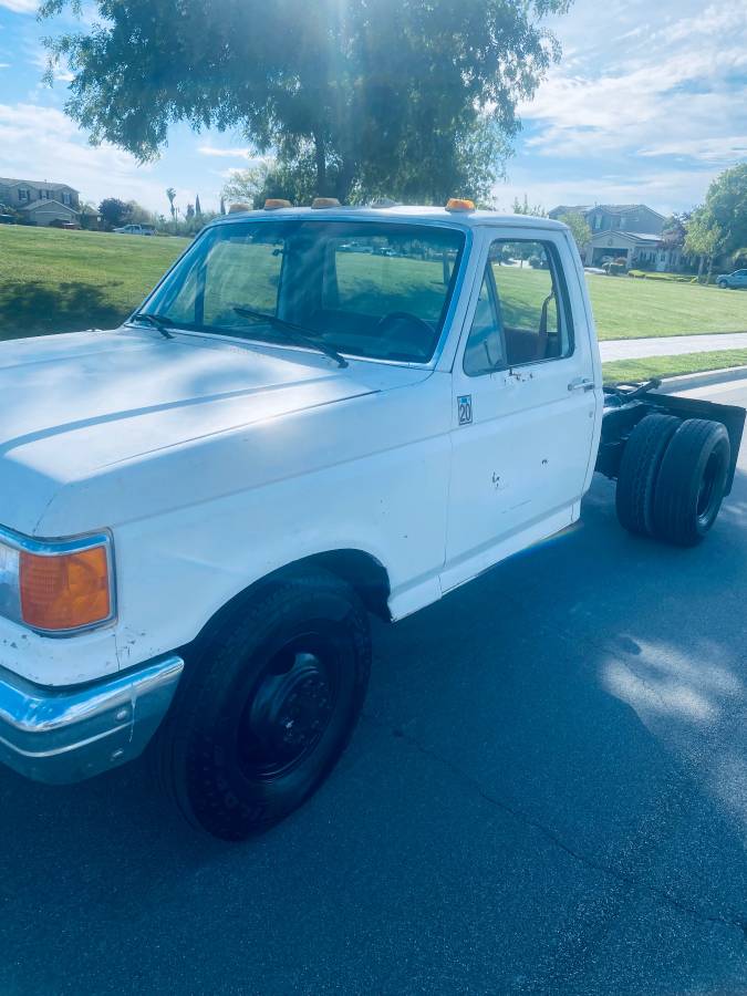 Ford-f350-super-duty-diesel-auto-1987-white-10