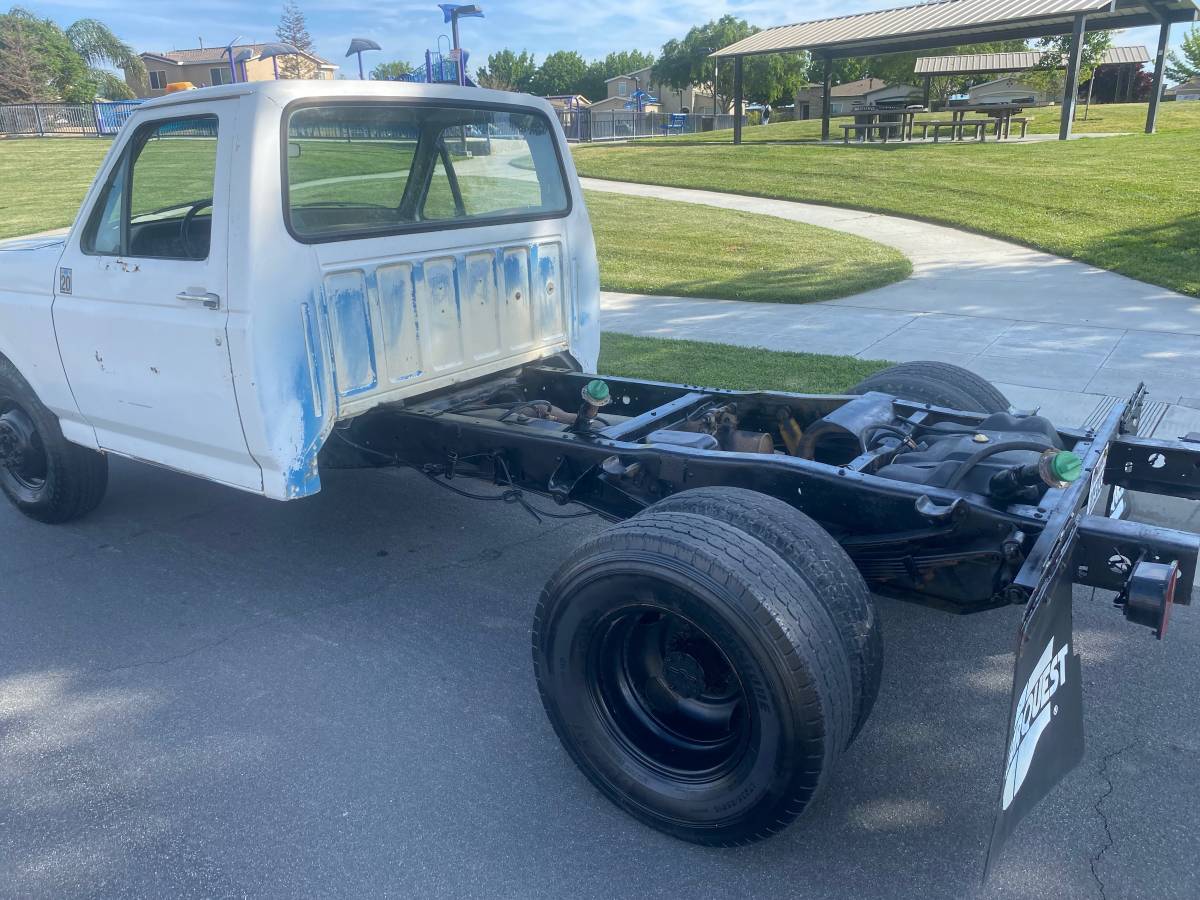 Ford-f350-super-duty-diesel-auto-1987-white-5