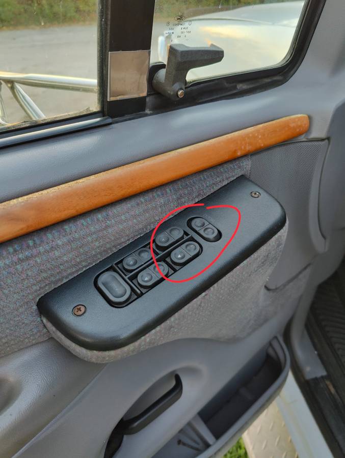 Ford-f350-xlt-7.5-dually-centaurian-edition-1995-11