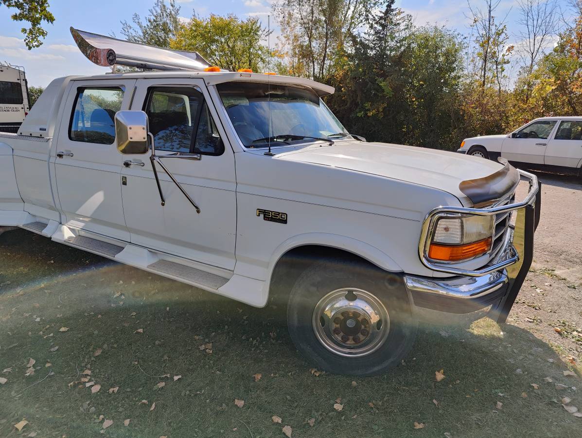 Ford-f350-xlt-7.5-dually-centaurian-edition-1995-2