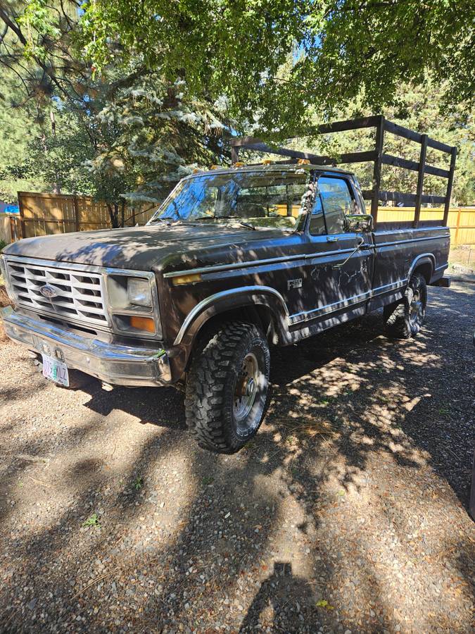 Ford-f35o-xl-1982-brown-1