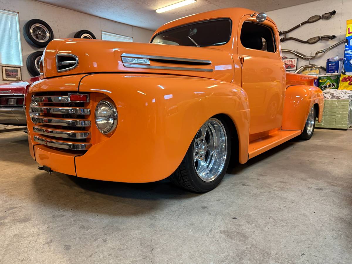Ford-f47-1948-orange-11