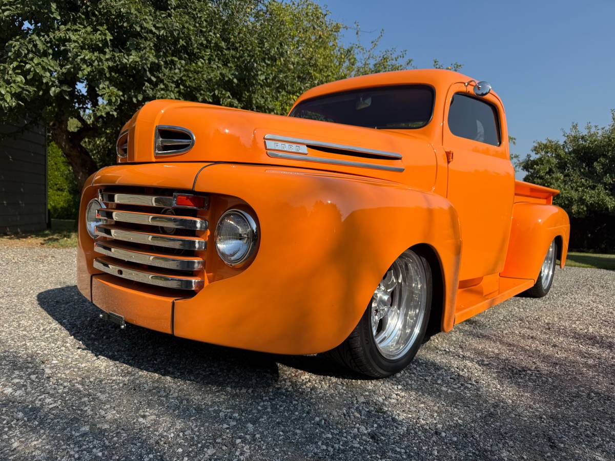 Ford-f47-1948-orange-12