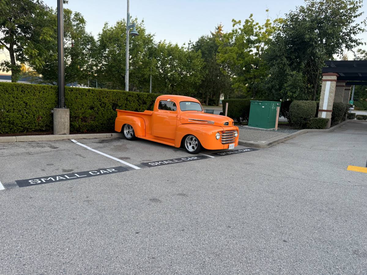 Ford-f47-1948-orange-3