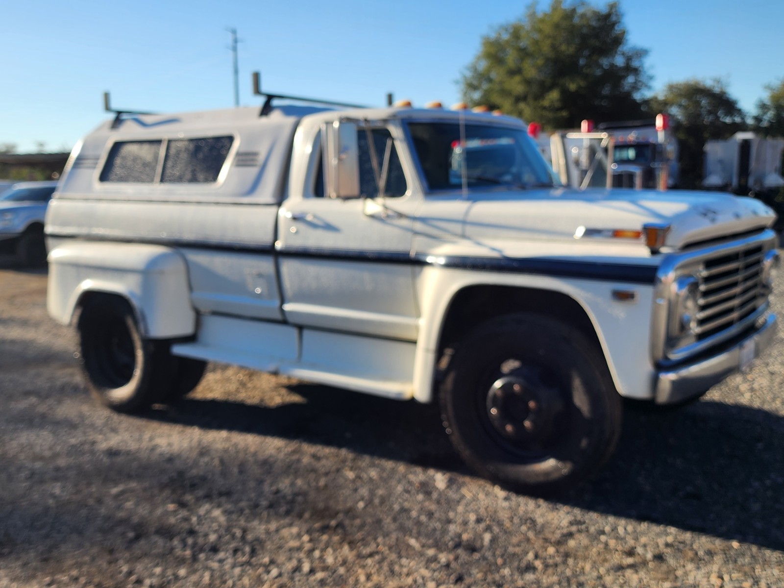 Ford-f500-1972-Standard-Cab-Pickup-10