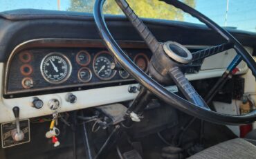 Ford-f500-1972-Standard-Cab-Pickup-3