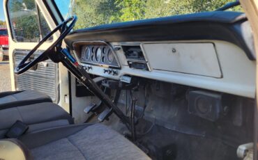 Ford-f500-1972-Standard-Cab-Pickup-6