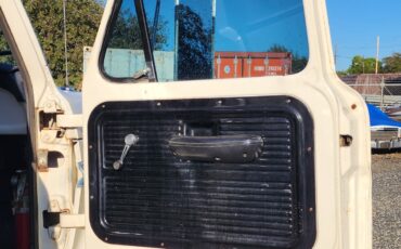 Ford-f500-1972-Standard-Cab-Pickup-9