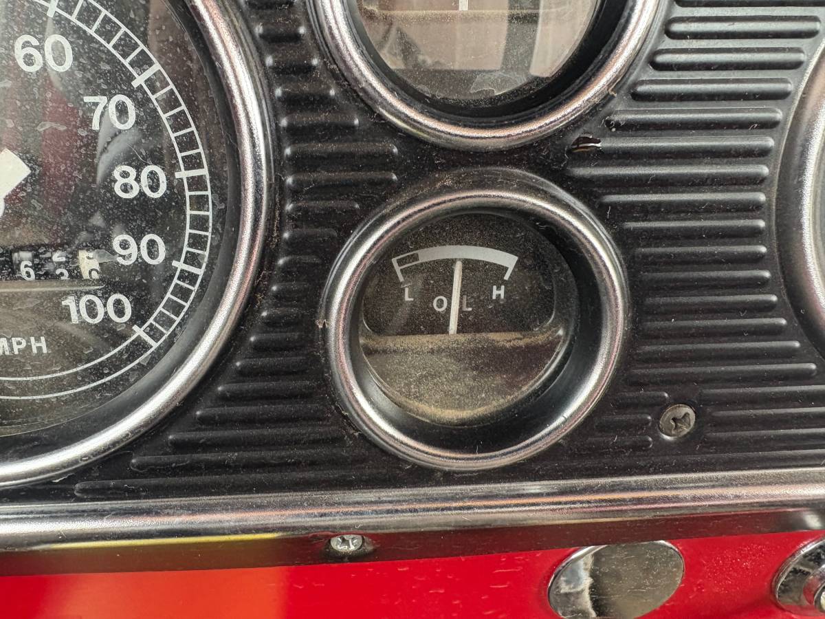 Ford-f600-1973-red-2
