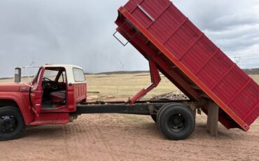 Ford-f600-1973-red