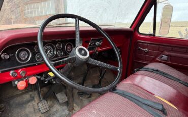Ford-f600-1973-red-5