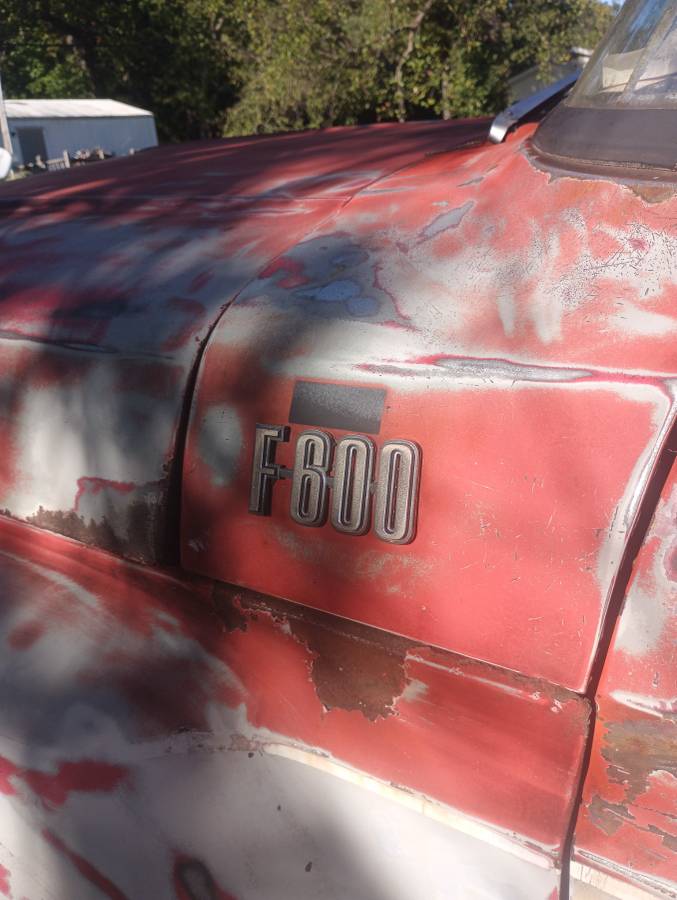 Ford-f600-1977-red-6