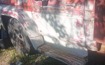 Ford-f600-1977-red-7