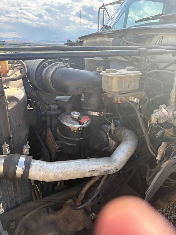Ford-f800-diesel-1990-3