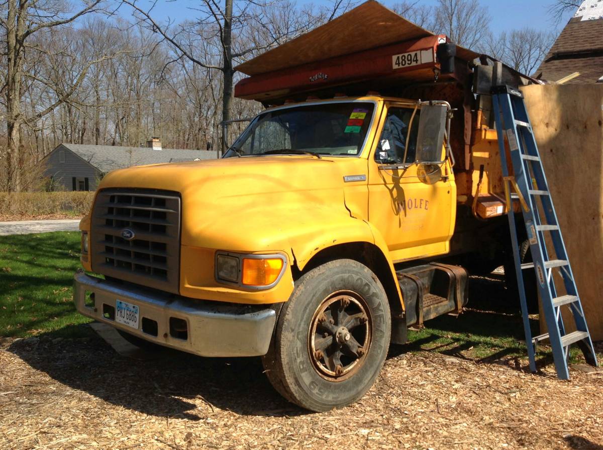 Ford-f800-diesel-1995-yellow-1