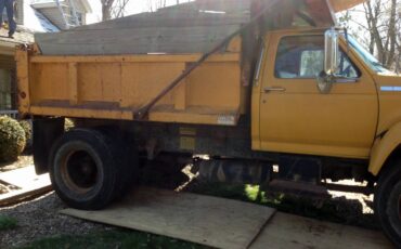 Ford-f800-diesel-1995-yellow-3