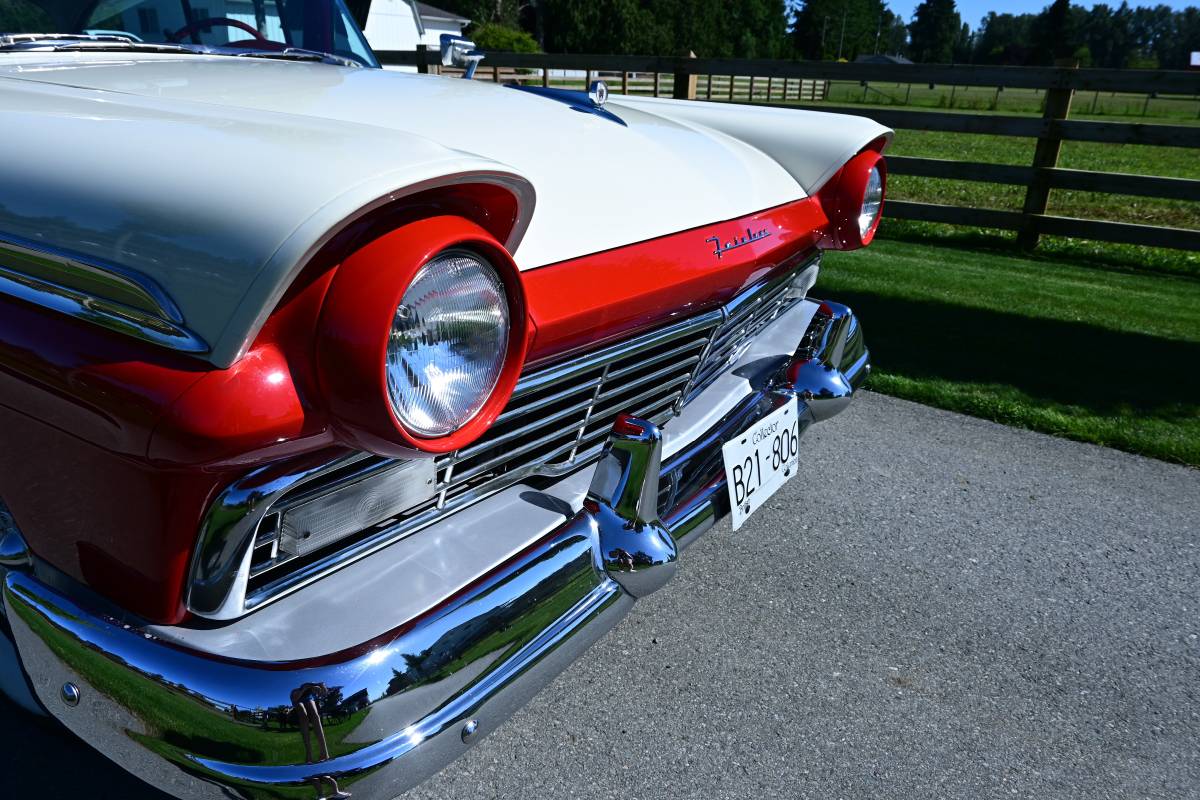 Ford-fairlane-1957-red-2