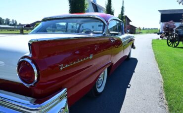 Ford-fairlane-1957-red-4