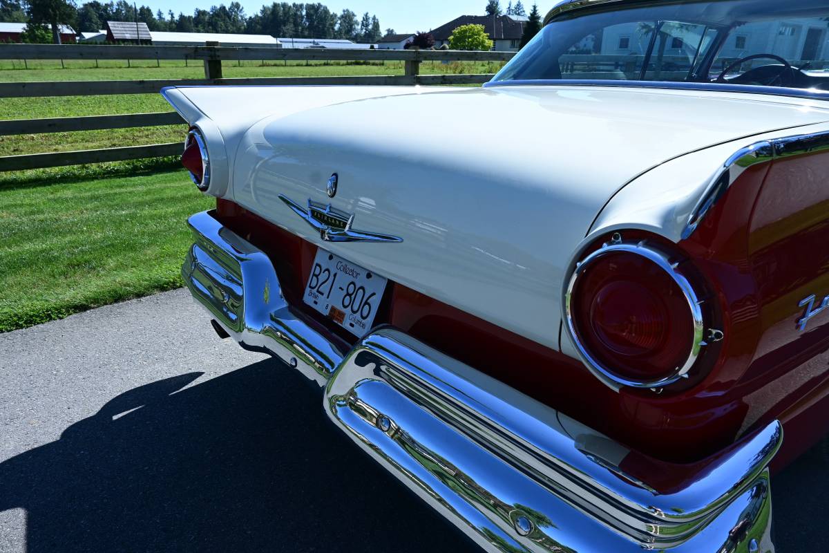 Ford-fairlane-1957-red-5