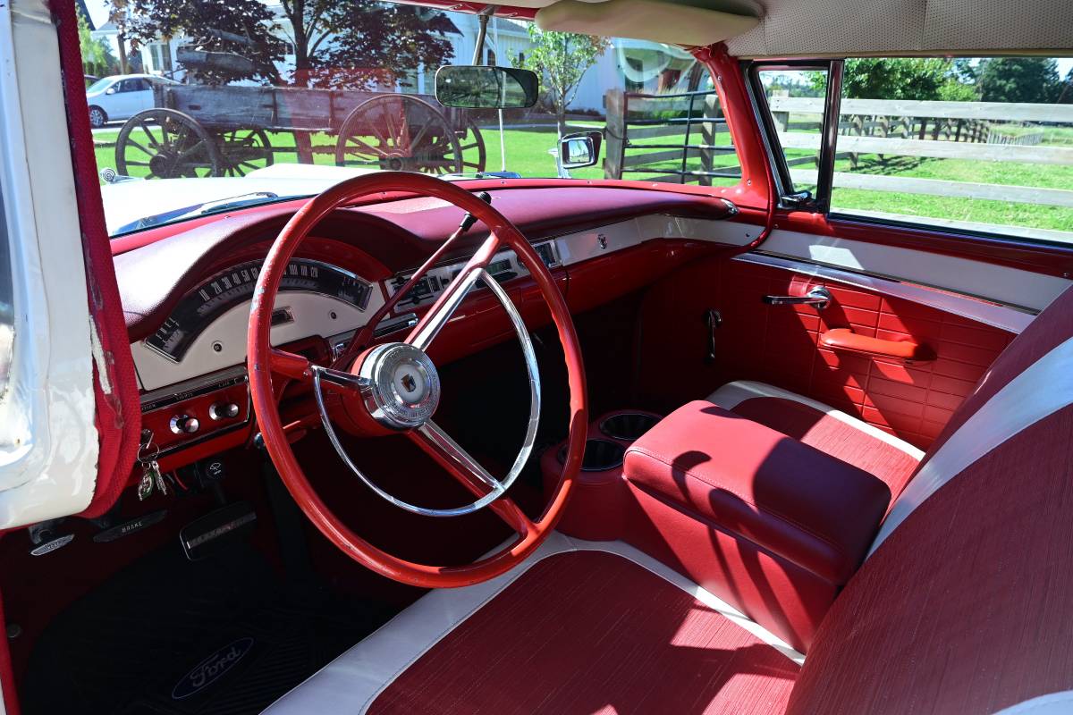Ford-fairlane-1957-red-6