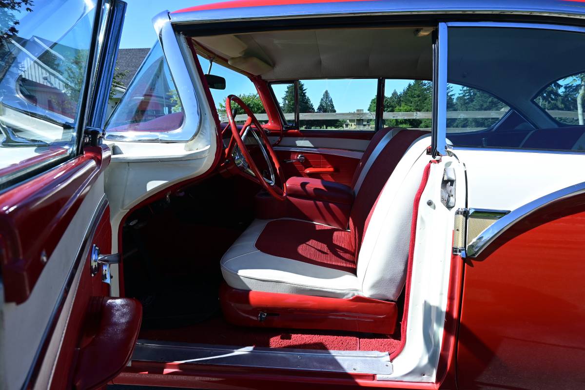 Ford-fairlane-1957-red-7