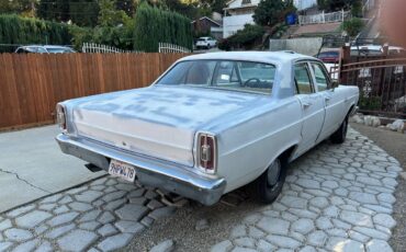 Ford-fairlane-1966-white-3