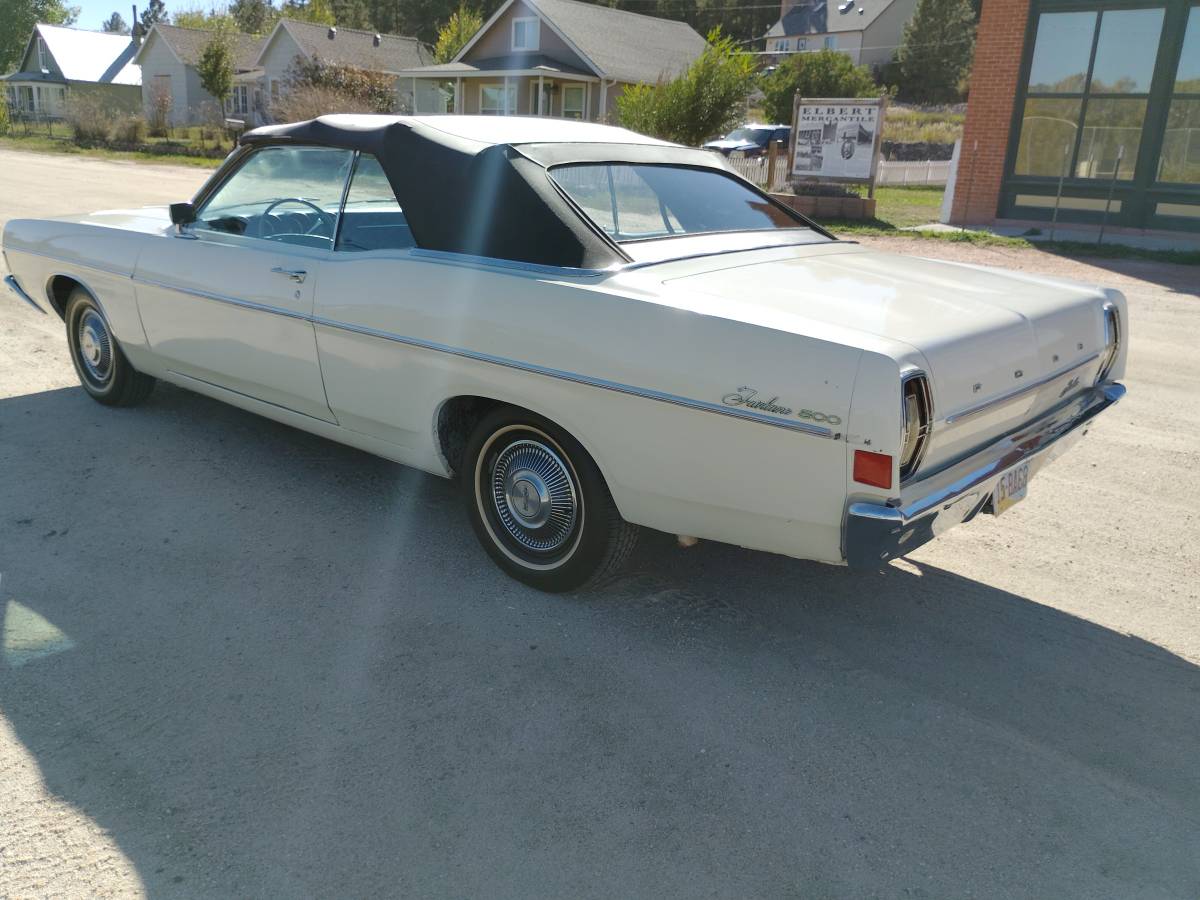 Ford-fairlane-1968-white-1