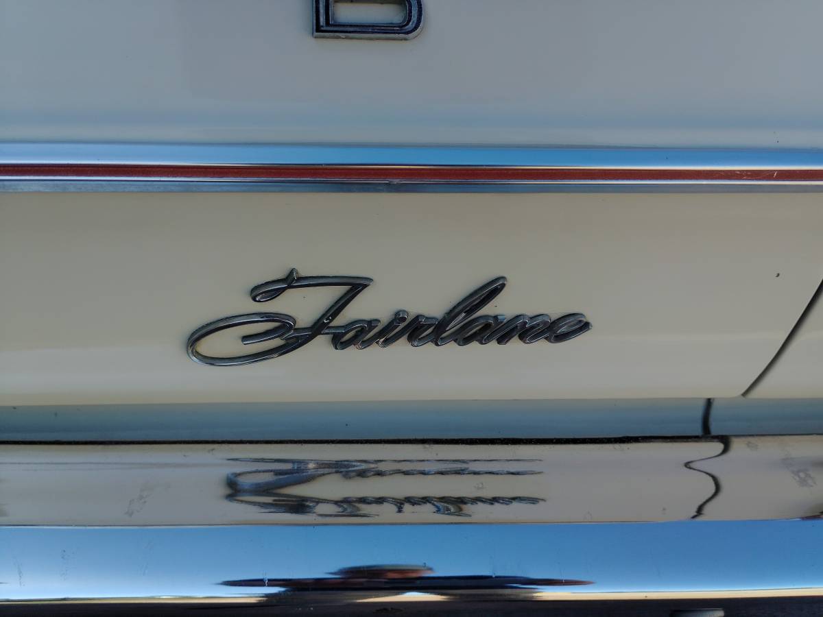 Ford-fairlane-1968-white-11