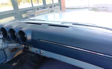 Ford-fairlane-1968-white-16