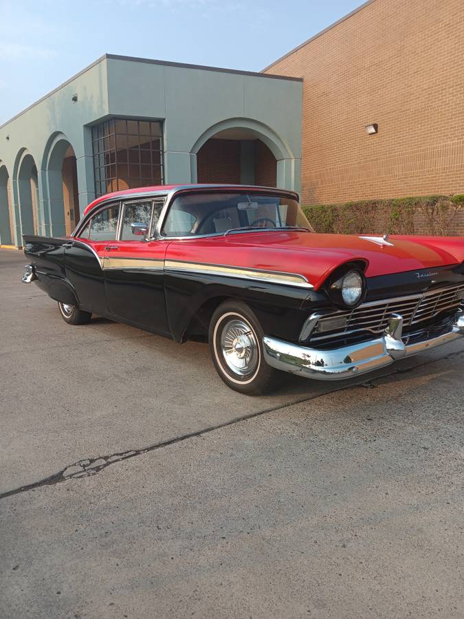 Ford-fairlane-500-1957-red-14