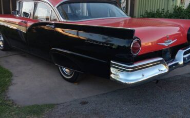 Ford-fairlane-500-1957-red-19